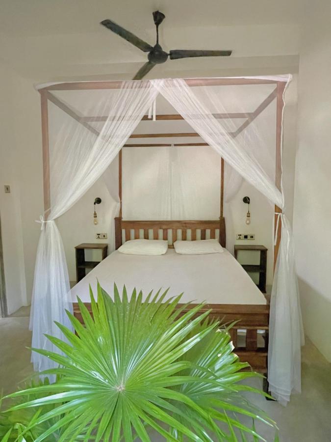 Waypoint Arugam Bay Hostel Ngoại thất bức ảnh